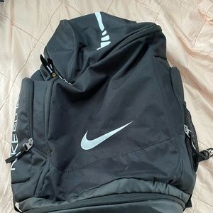 Nike elite basketball backpack